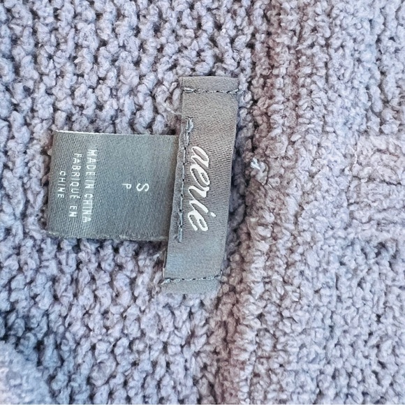 Aerie sweater pullover hoodie light purple lilac small - excellent condition. - Picture 6 of 7